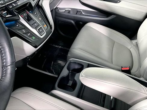 Used 2024 Honda Odyssey Touring image 17