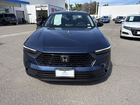 Certified 2025 Honda Accord SE image 8