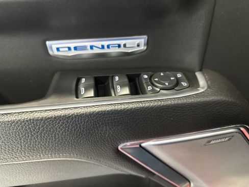 Used 2023 GMC Sierra 1500 Denali w/ Denali Reserve Package AWD/4WD image 29