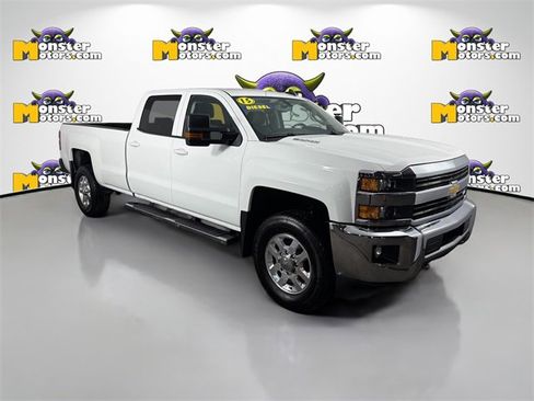Used 2015 Chevrolet Silverado 2500 LT image 3