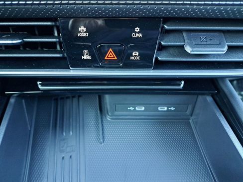 New 2025 Volkswagen Atlas Cross Sport SEL image 23