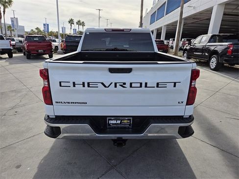 Used 2021 Chevrolet Silverado 1500 LT image 5
