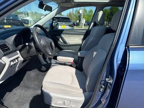 Used 2015 Subaru Forester 2.5i Premium w/ All-Weather Package AWD/4WD image 14