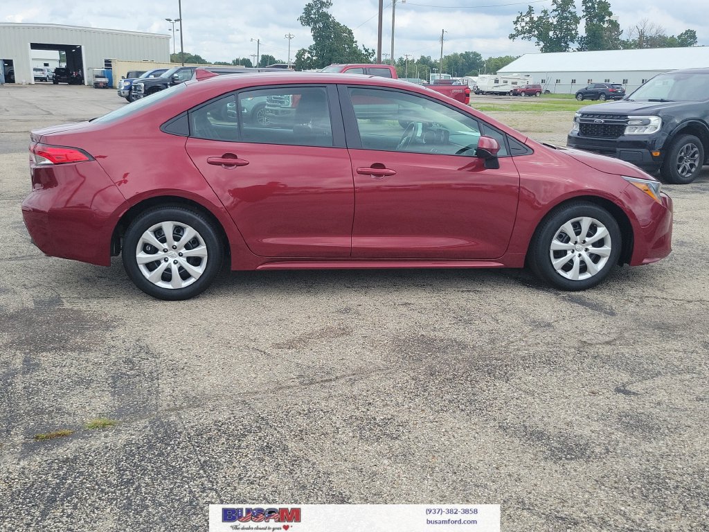 Used 2026 Toyota Corolla LE FWD image 29