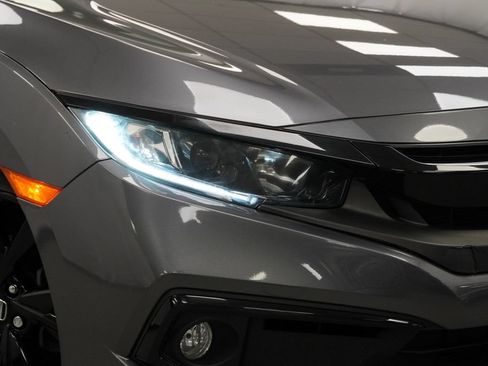 Used 2019 Honda Civic Sport image 5