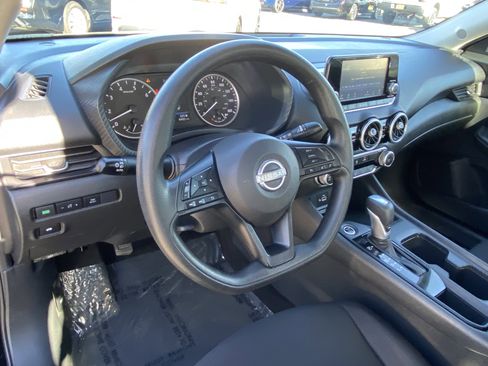 Used 2024 Nissan Sentra S image 16