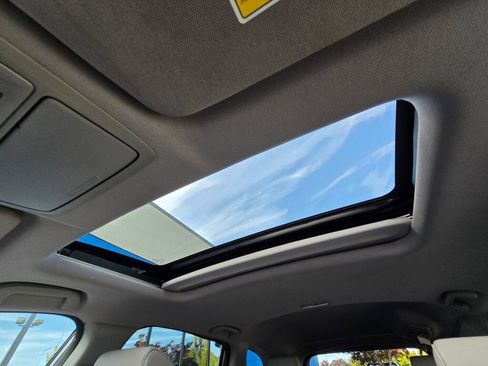 Certified 2022 Honda CR-V Touring image 40