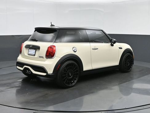 Used 2022 MINI Cooper S image 7