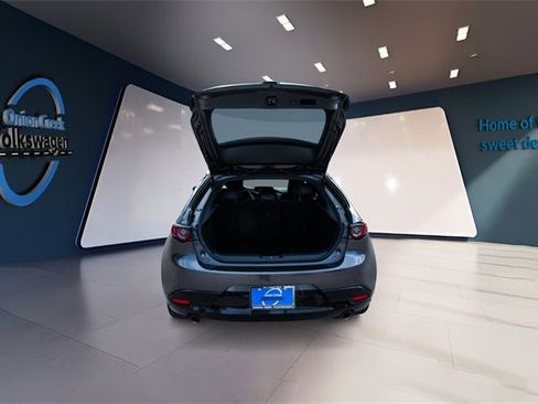 Used 2021 MAZDA MAZDA3 s image 40