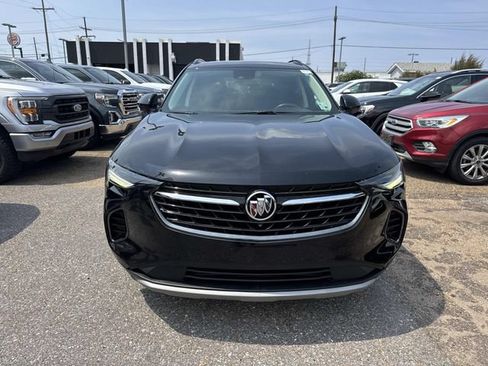 Used 2021 Buick Envision Essence w/ Technology Package I FWD image 2