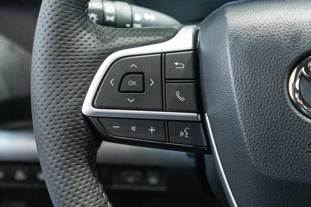 Certified 2026 Toyota Sienna Platinum AWD/4WD image 18