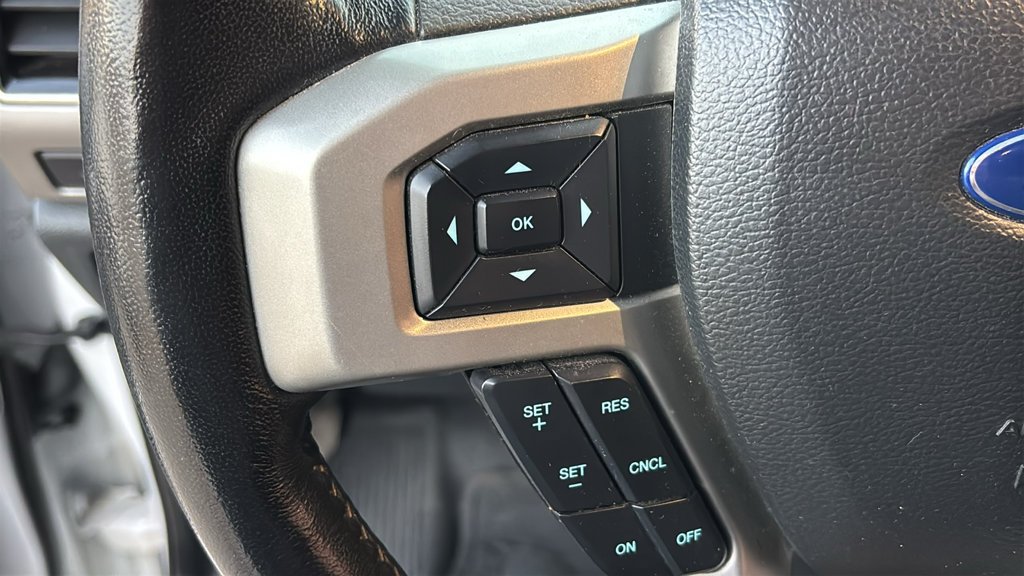 Used 2022 Ford F350 Lariat AWD/4WD image 14