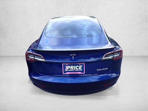 Used 2022 Tesla Model 3 Performance AWD/4WD image 9