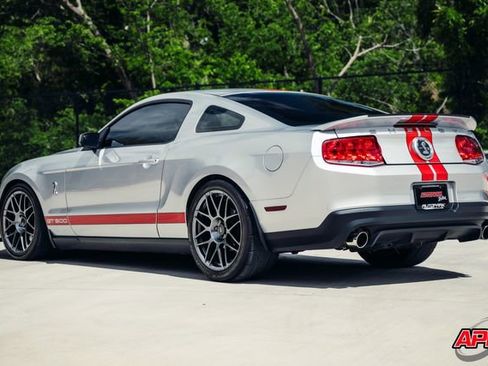 Used 2012 Ford Mustang Shelby GT500 w/ SVT Performance Pkg image 7