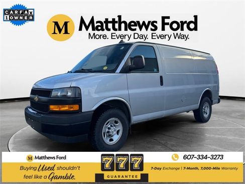 Used 2022 Chevrolet Express 2500 Work Van image 1