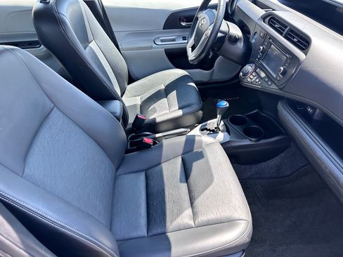 Used 2013 Toyota Prius C Four FWD image 10