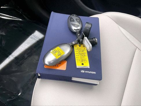 Certified 2025 Hyundai Tucson SEL FWD image 15