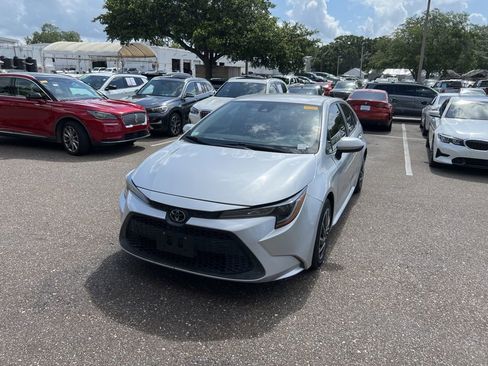 Used 2021 Toyota Corolla LE FWD image 10