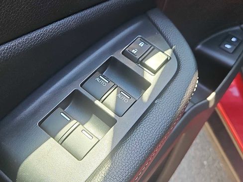 Used 2023 Honda Passport EX-L image 12