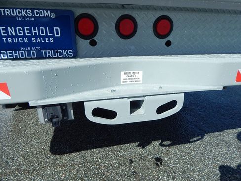 Used 2018 Ford F350 XL w/ Power Equipment Group image 13