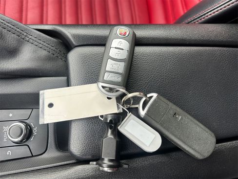 Certified 2018 FIAT 124 Spider Abarth w/ Convenience Group image 31