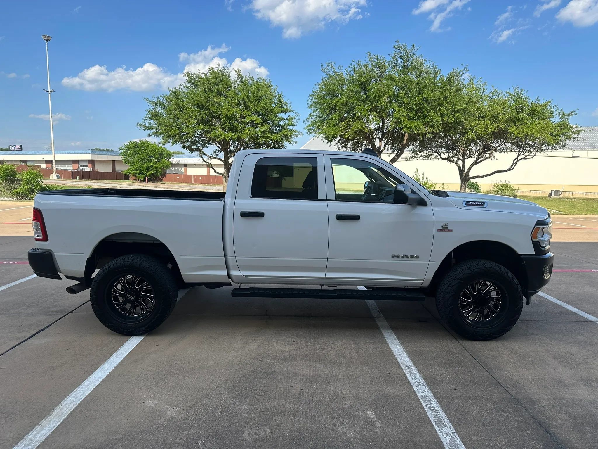 Used 2019 RAM 2500 Tradesman AWD/4WD image 8