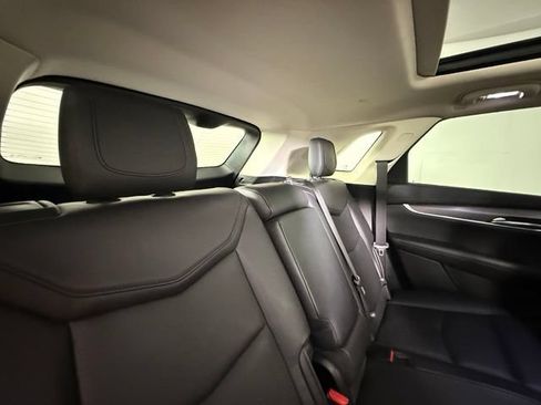 Used 2019 Cadillac XT5 Luxury FWD image 32