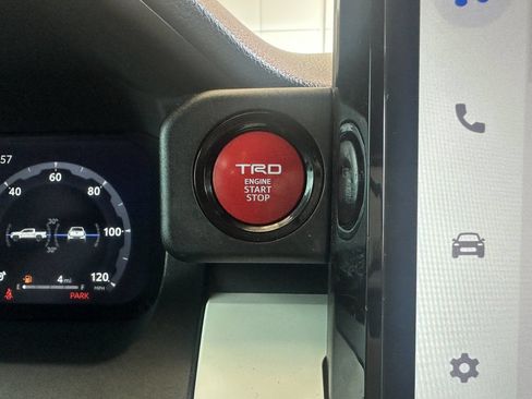 Used 2024 Toyota Tacoma TRD Off-Road AWD/4WD image 24