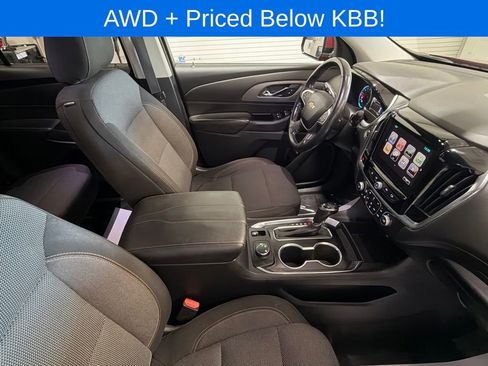 Used 2018 Chevrolet Traverse LT AWD/4WD image 23