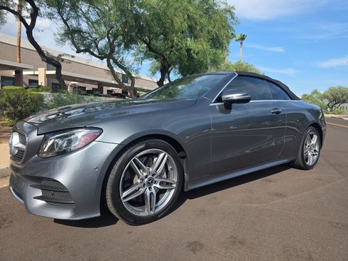 Used 2019 Mercedes-Benz E 450 4MATIC Cabriolet image 4