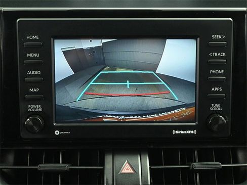 Used 2022 Toyota RAV4 SE image 29