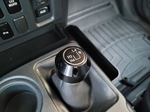 Used 2007 Toyota FJ Cruiser 4WD image 13