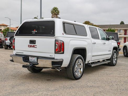 Used 2018 GMC Sierra 1500 SLT AWD/4WD image 4