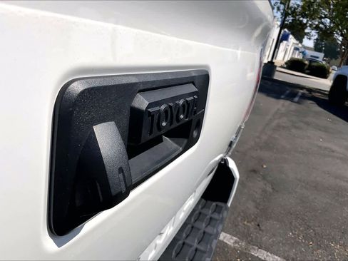 Used 2023 Toyota Tacoma TRD Sport image 30