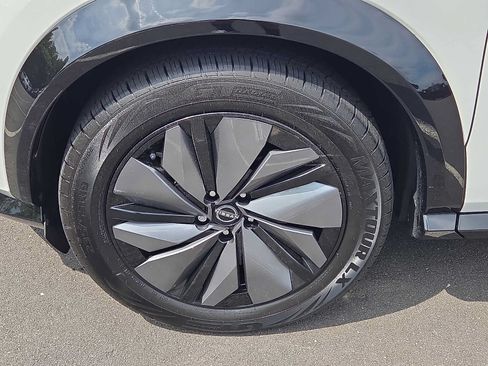 Used 2024 Nissan Ariya AWD image 8