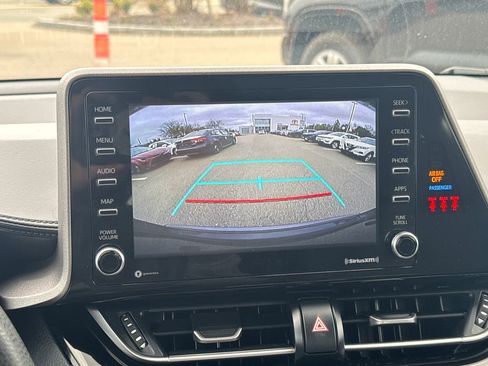 Used 2021 Toyota C-HR LE image 22