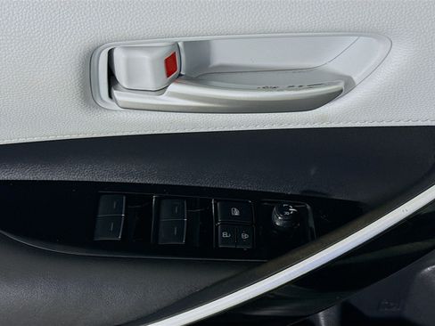 Used 2023 Toyota Corolla XSE FWD image 24