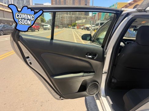 Used 2018 Toyota Prius Four FWD image 10