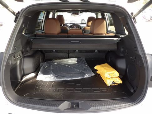 Used 2025 Subaru Forester Touring w/ Popular Package - Touring image 30