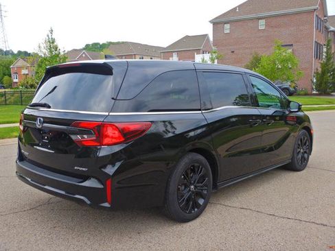 Used 2025 Honda Odyssey Sport-L image 4