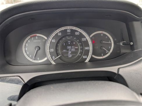 Certified 2017 Honda Accord LX image 18