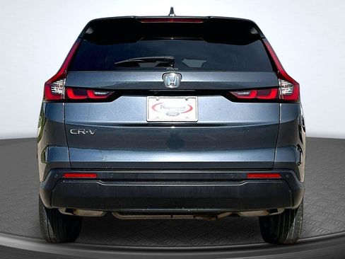 Used 2023 Honda CR-V EX-L image 4