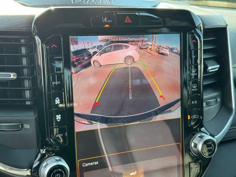 Used 2025 RAM 1500 Laramie image 28