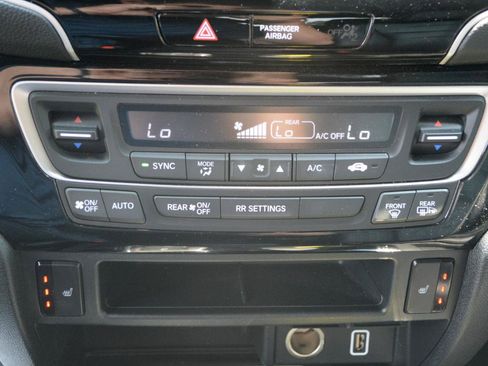Used 2023 Honda Ridgeline Black Edition image 28