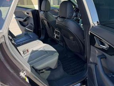 Used 2019 Audi Q8 Prestige AWD/4WD image 14