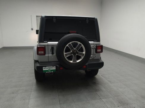 Used 2020 Jeep Wrangler Unlimited Sahara AWD/4WD image 6