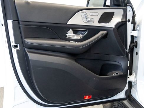 Used 2024 Mercedes-Benz GLE 350 4MATIC image 12