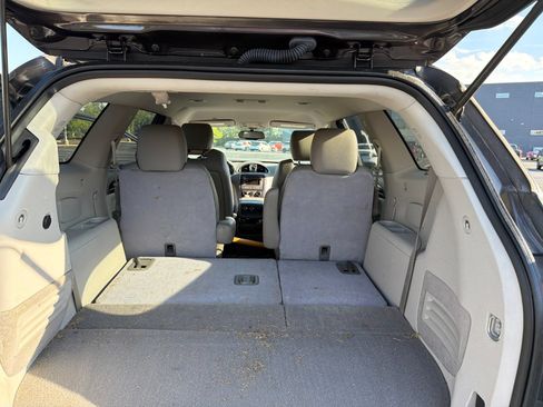 Used 2015 Buick Enclave Convenience FWD image 13