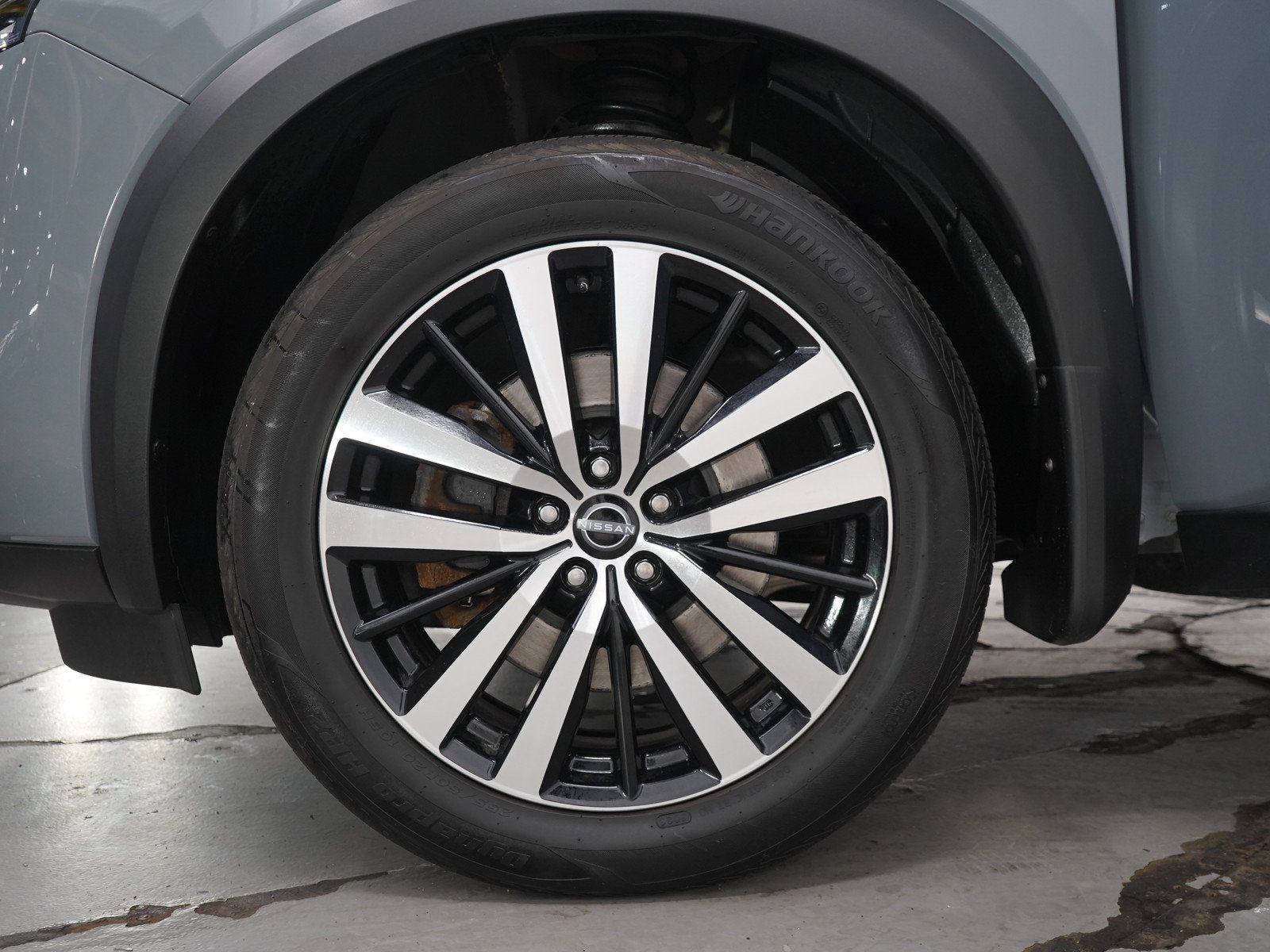 Used 2024 Nissan Pathfinder Platinum AWD/4WD image 36