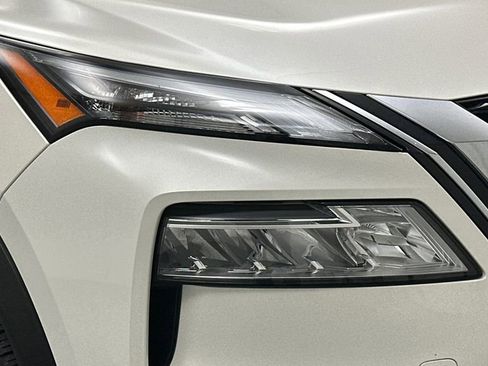 Certified 2023 Nissan Rogue SL AWD/4WD image 26